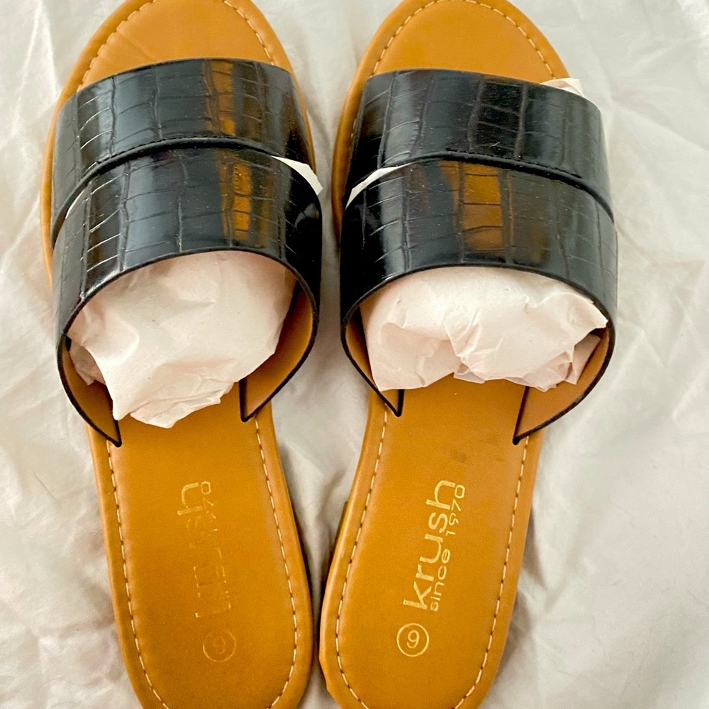 NIB Black faux leather slides